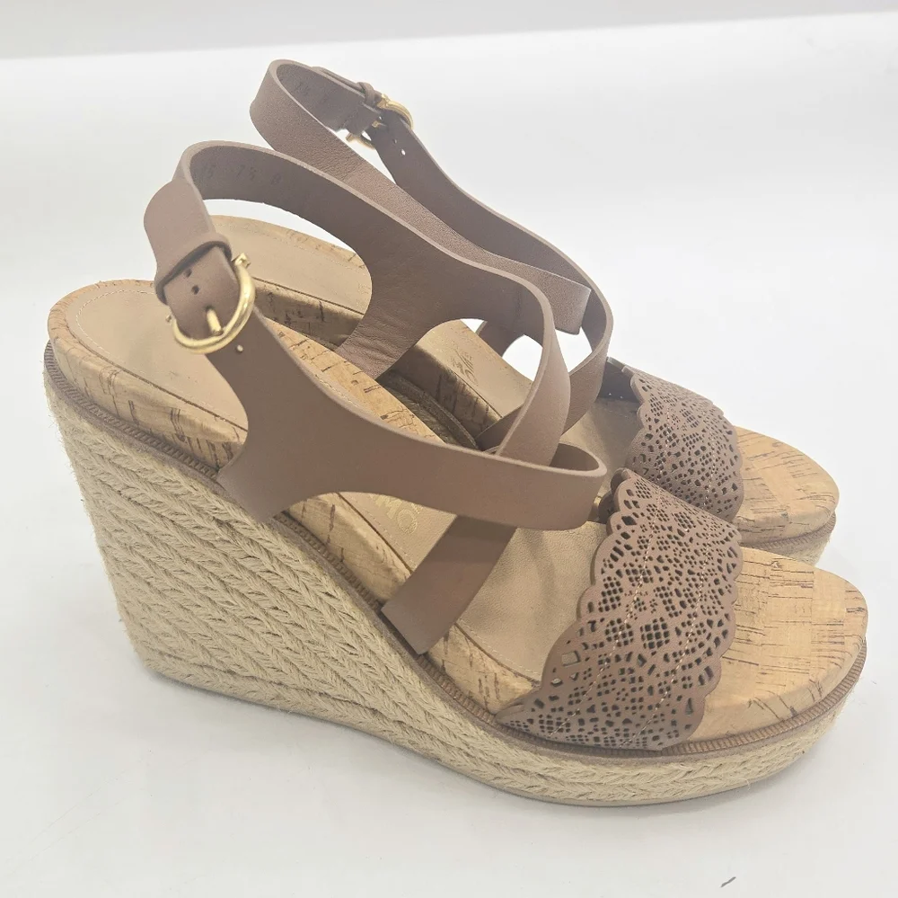 Salvador Ferragamo Gioela Sandals Raffia Wedge Platform‎